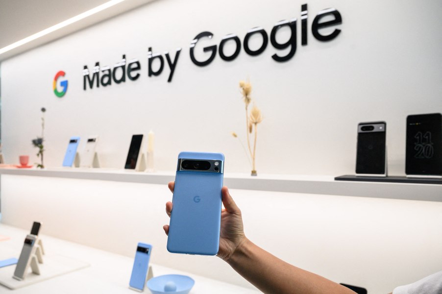 Google a lansat smartphone-urile Pixel 8, Pixel 8 Pro, Pixel Watch 2 și o serie de noi tehnologii