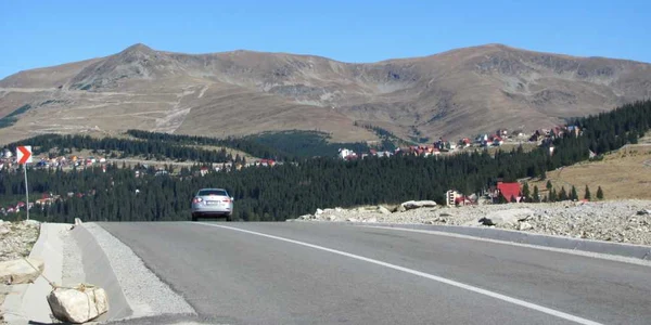 Transalpina a devenit un obiectiv turistic din ce în ce mai căutat