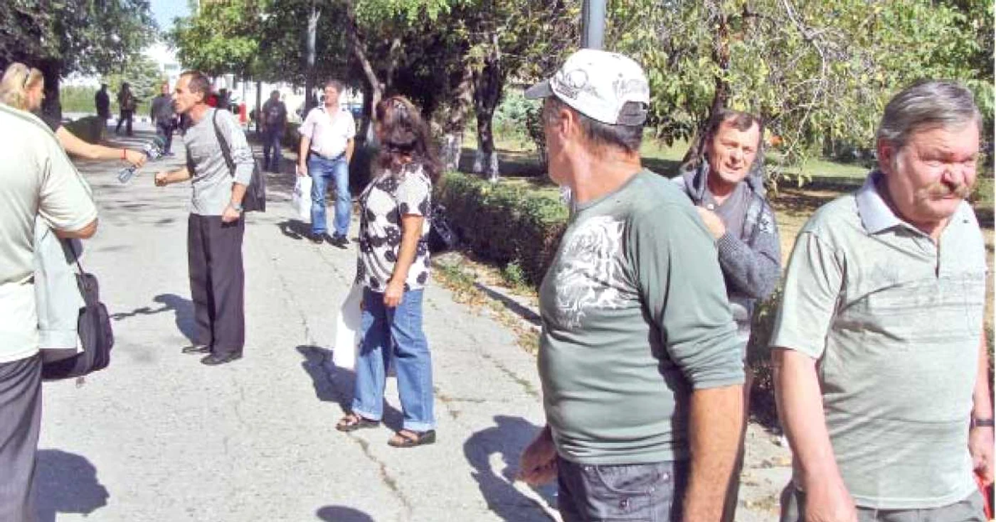Muncitorii de la Oltchim nu văd cu ochi buni privatizarea combinatului  