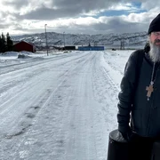 preot roman in groenlanda jpg