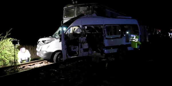 accident tren buzau