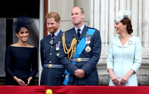 meghan si familia regala