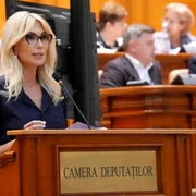 Raluca Turcan FOTO FB Raluca Turcan jpg