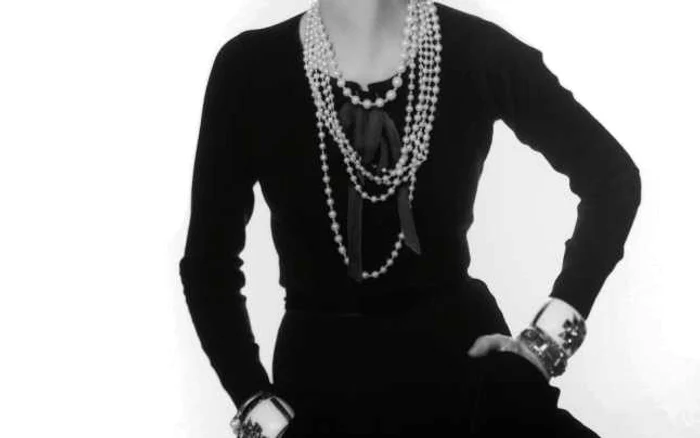 coco chanel palarii foto via pixgood.com/