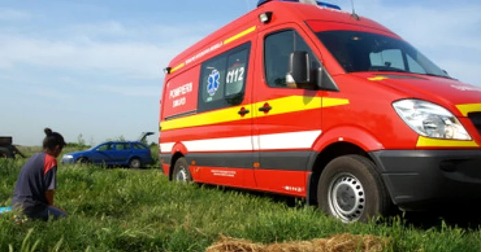 Hunedoara: Înjunghiat în piept de o femeie