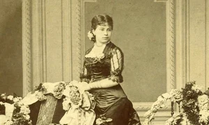 Mezzosoprana Elena Theodorini (cca. 1890) - fotografie din colecția Muzeului Național de Istorie a României (MNIR)