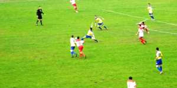 FCM Bacău a câştigat în faţa FC Snagov