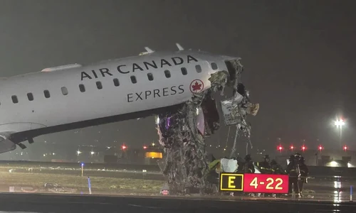 accident pe un aeroport din new york  foto x @BreakingXAlerts jfif