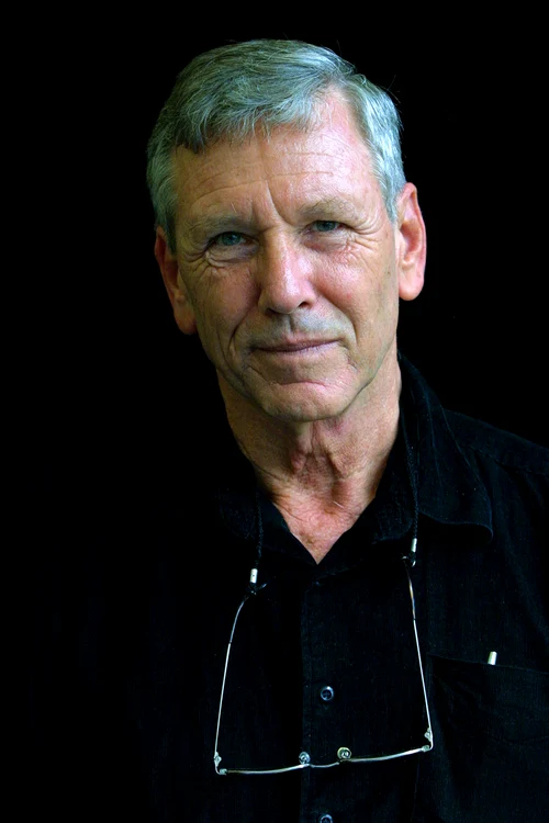 „Cred că un om curios este un om mai bun” interviu cu Amos OZ jpeg