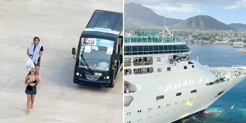 Turisti intarziati pe vasul de croaziera 