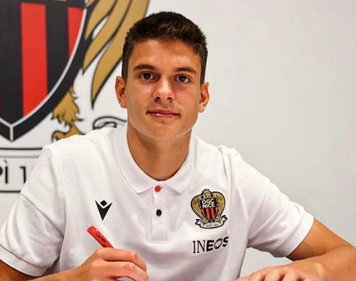 Rareș Ilie a semnat cu Nice, dar nu a convins la echipa franceză. Foto OGC Nice