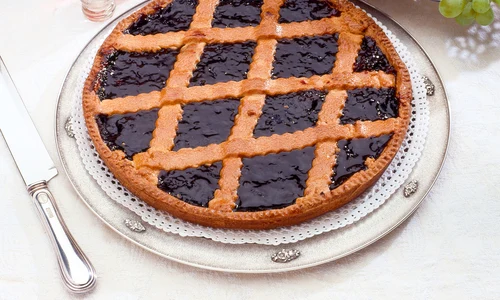 3 tarta magiun shutterstock 64868956 jpg jpeg