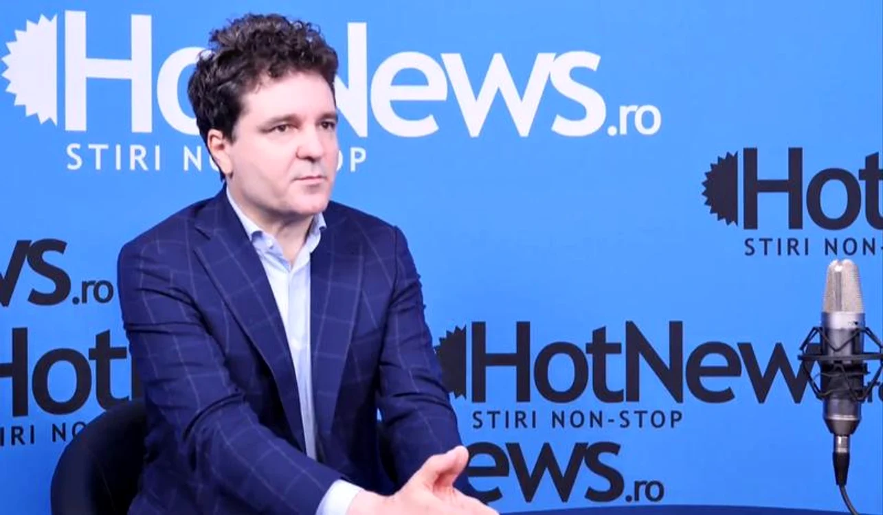 
    Nicusor Dan in studioul HotNews.rofoto: Hotnews  