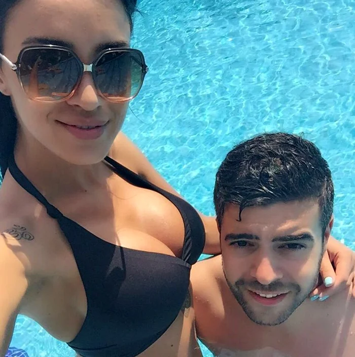 Adelina Pestriţu şi iubitul ei, Speak