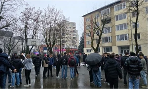 elevi evacuat baia mare foto vasile dale 850x478 jpg