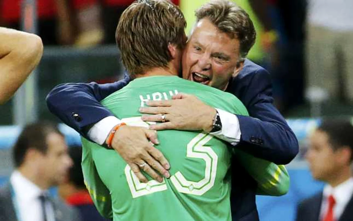 Krul l-a salvat pe Van Gaal, la penalty-urile cu Costa Rica. N-a mai ajuns să repete perfomanţa în meciul cu Argentina. FOTO: Reuters