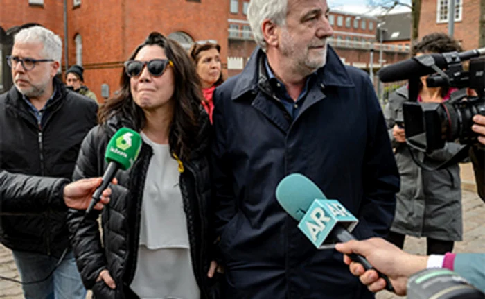 
    Marcela Topor şi Carles Puigdemont sunt căsătoriţi de 21 de aniFoto: EPA-EFE  