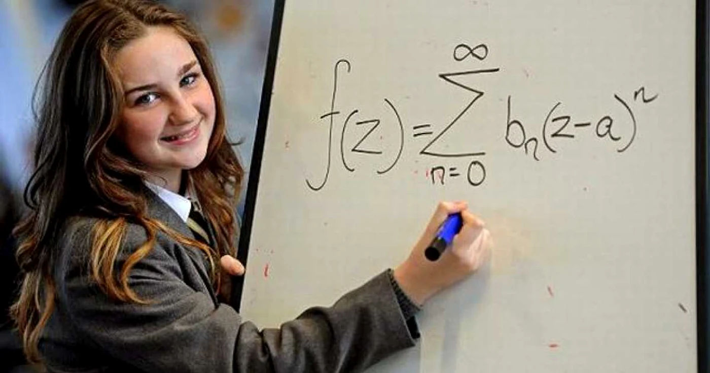 În timp ce IQ-ul majorității persoanelor este de 100, Olivia Manning are un scor de 160 