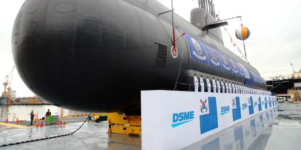 Submarinul Dosan Ahn Chang-ho lansat la apa FOTO EPA-EFE