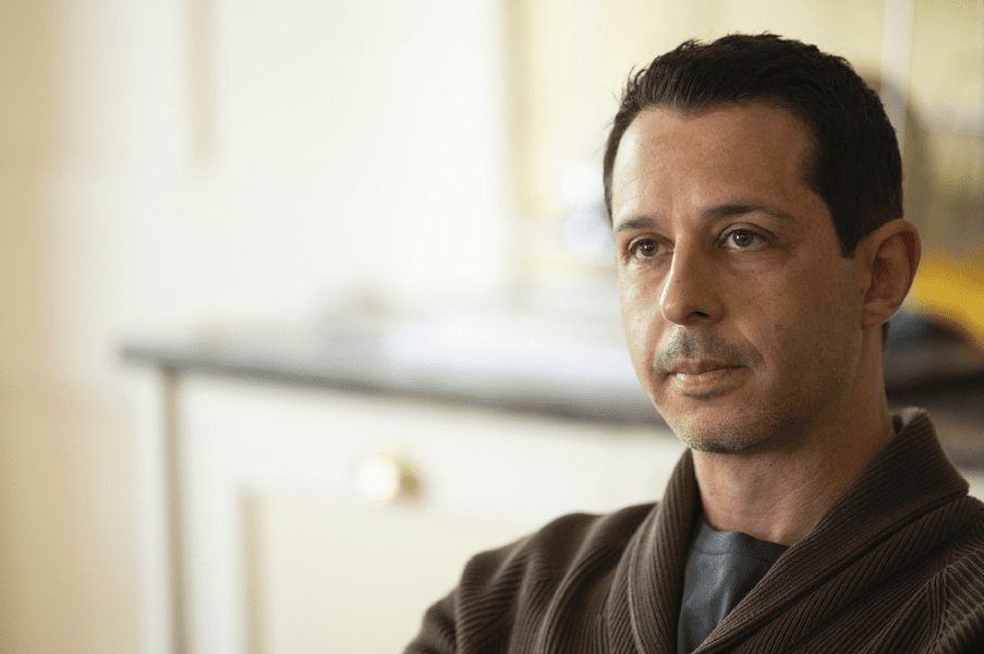 EXCLUSIV Jeremy Strong, actor în serialul „Succession“:  „Dacă Kendall renunță la pozitivitate și încredere în sine, o să se înece“