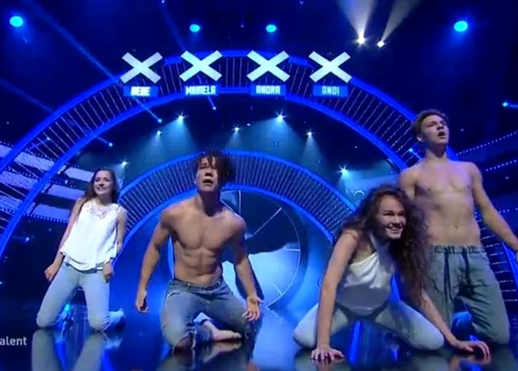 Cei patru puşti din trupa Kid-A s-au numărat printre preferaţii telespectatorilor de la "Românii au talent", semifinala 5 
