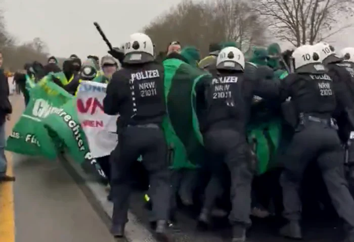 Protestele au avut loc la Giessen FOTO Captură video X / Ian Collins @Ian_Collins_03