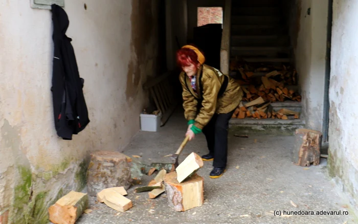 craciuneasa cariera de piatra din munti foto daniel guta