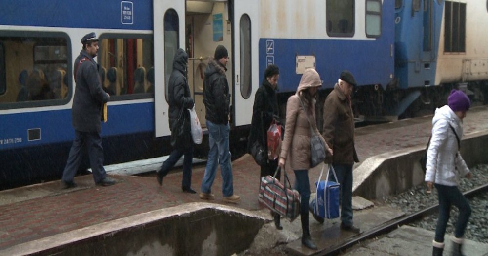 Trafic feroviar oprit în Bistrița-Năsăud, după ce o femeie a murit lovită de tren. Două garnituri înregistrează întârzieri