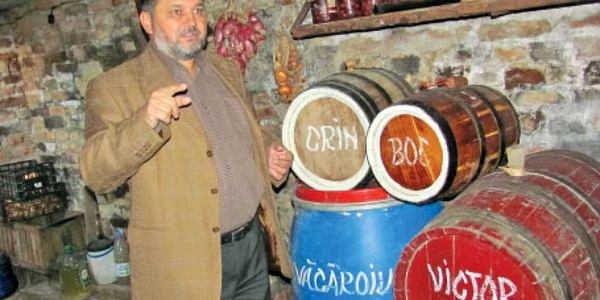 Bichineţ spune că vinul „Boc“ a încăput într-un butoiaş