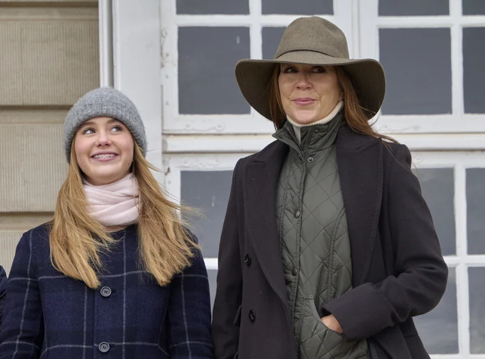 Regina Mary & Prințesa Josephine, Profimedia (5) jpg