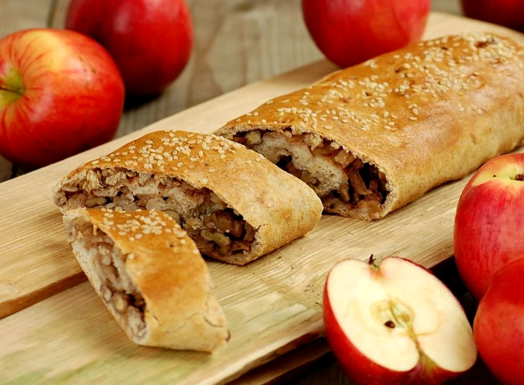 strudel mere nuci jpeg
