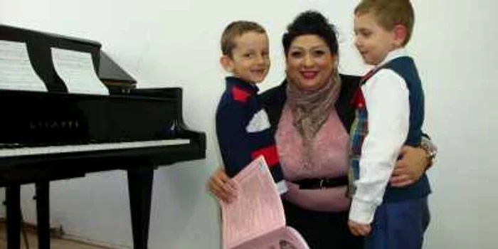 Andreea Andrei și elevii săi excelenți