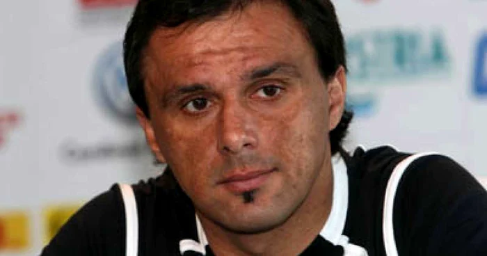 FOTBAL: Panduru crede în revenirea rapidă a lui Tănase