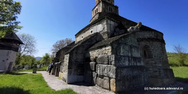 biserica densus foto daniel guta adevarul