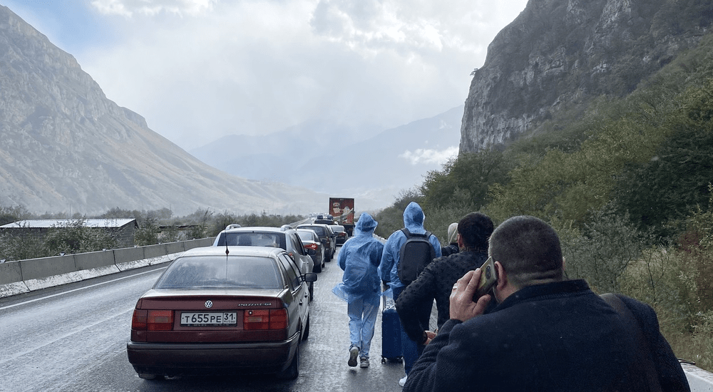 Ruşii care au afirmat la granița cu Georgia că Rusia este țară agresoare ar putea fi pedepsiți