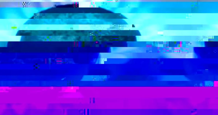 Bărbatul a deschis butelia și a amenințat că aruncă totul în aer. Foto Adevărul