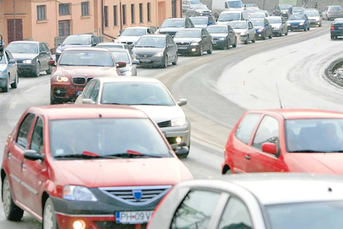 
    TRAFIC  