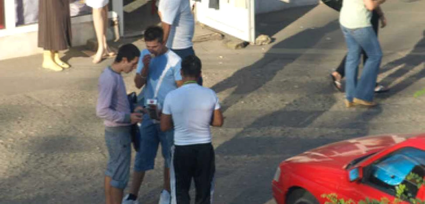 Hunedoara: Piaţa neagră a vânzărilor de ţigări a înflorit pe timp de criză