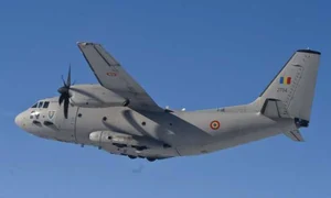 avion militar jpeg