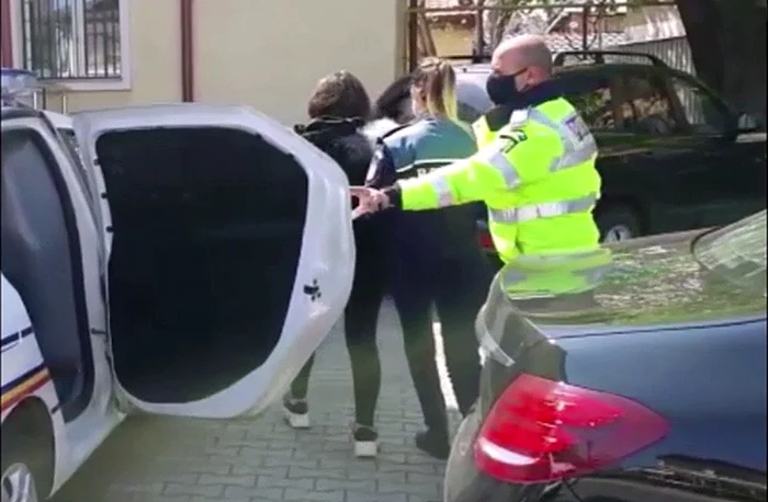 Cele două femei au fost reţinute joi Sursa IPJ Buzău