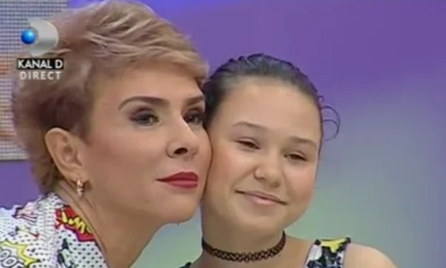 Fiica lui Teo a fost invitata specială de la ziua mamei sale jpeg