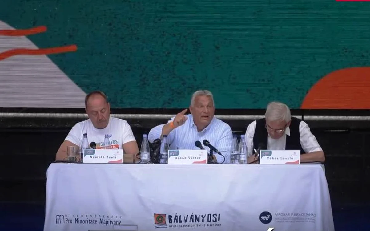 Viktor Orban la baile Tusnad jpg