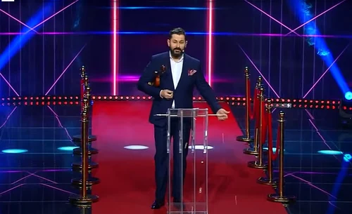 Mihai Alexandru iubitul Iuliei Albu la iUmor 1 jpg