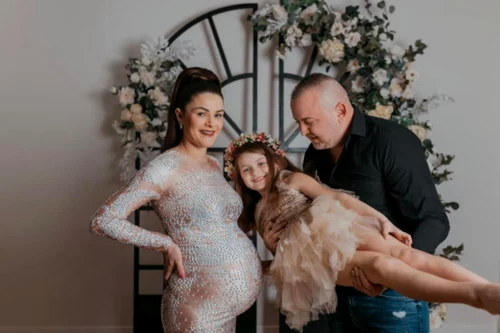 Vasilică Ceterașu, soția și fiica lor. Sursă: Instagram