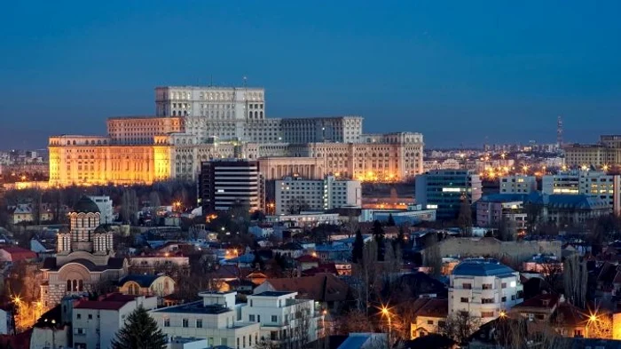 Ora Pământului 2019. Pe 30 martie, de la ora 20.30, până la 21.30, suntem invitați să stingem lumina și, astfel, să economisim energie electrică.FOTO: adevarul.ro