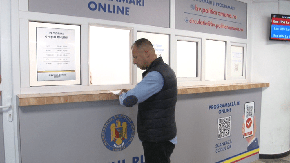 Primul ghișeu cu programări online la Poliția Rutieră. A fost deschis la Brașov, cu rezultate pe loc