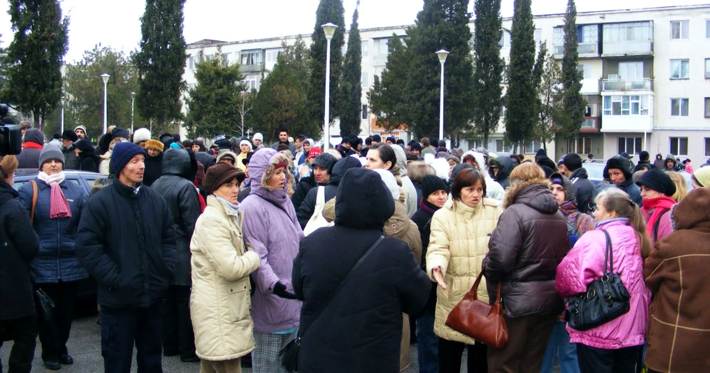 Angajaţii răman ferm pe poziţie FOTO Corina Macavei