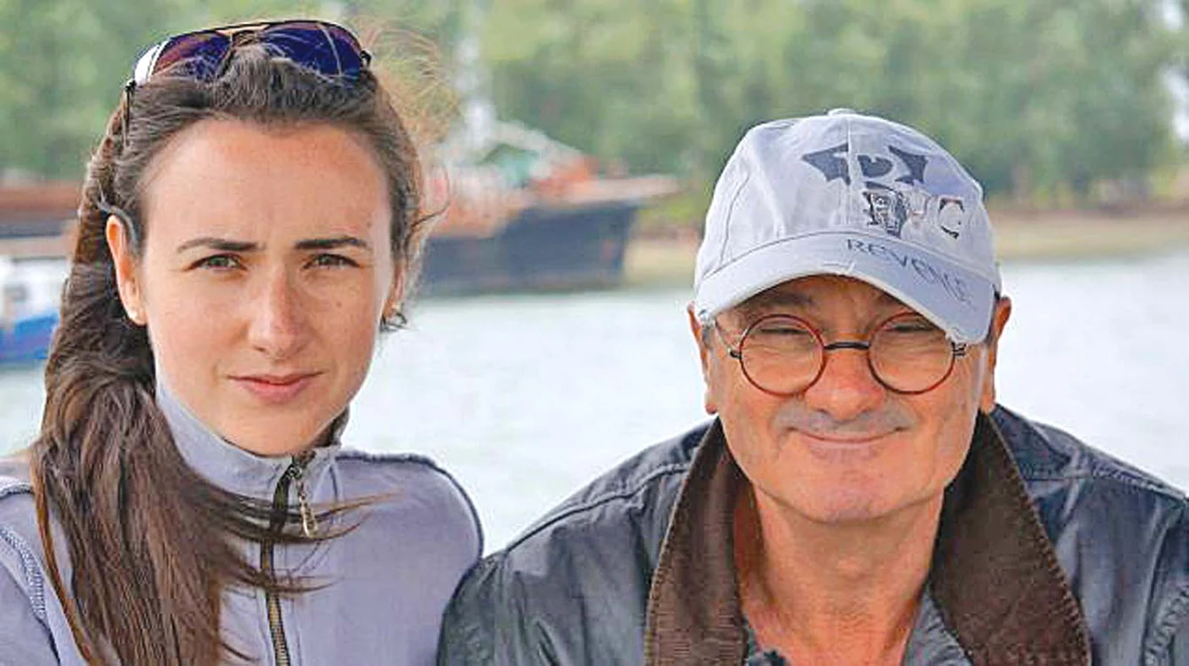Stanca este  fiica actorului  Radu Gheorghe