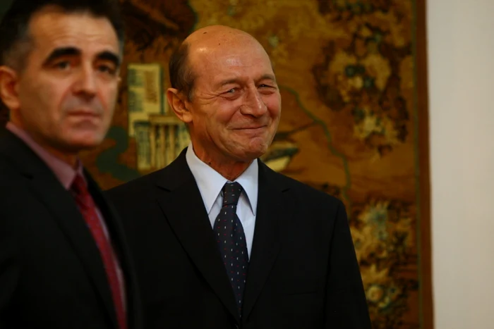 Traian Băsescu şi soţia sa au depus jurământul ca cetăţeni ai Republicii Moldova FOTO David Muntean