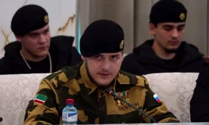 adam kadirov foto dialog